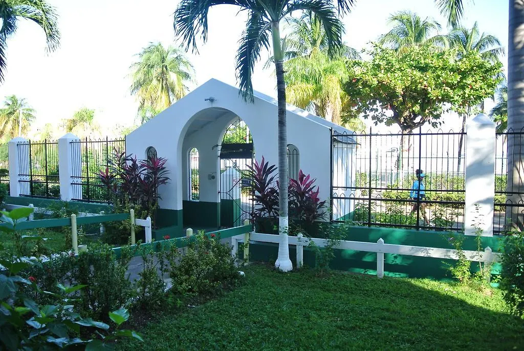 Beach One Bedroom Suite 13 Ocho Rios Jamaica